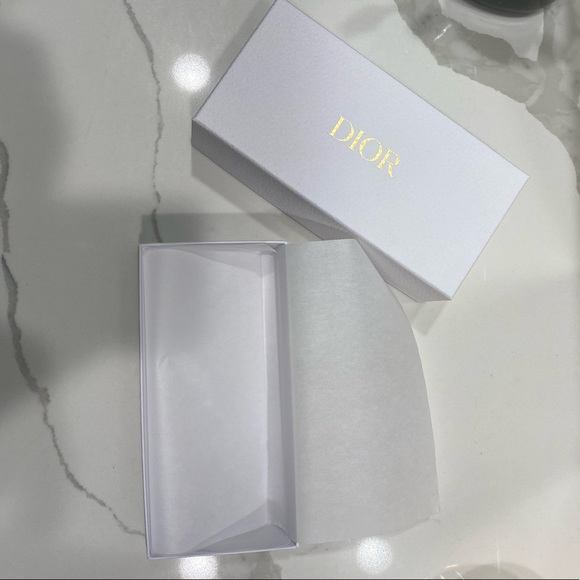 Dior Frame Box - Picture 2 of 3
